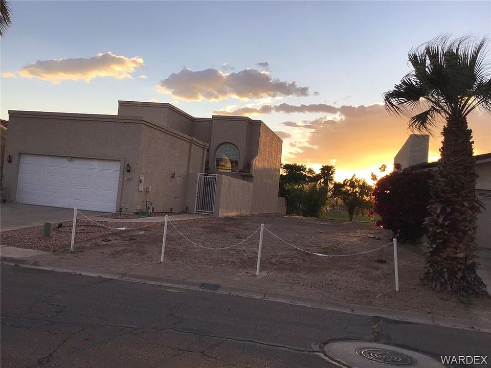 1st image of 2879 Country Club Dr