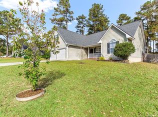 108 Bayou Ct, Raeford, NC 28376