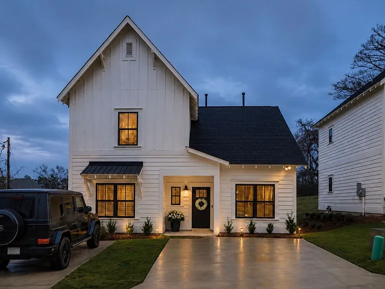 1524 Cottage Grv — Photo 38