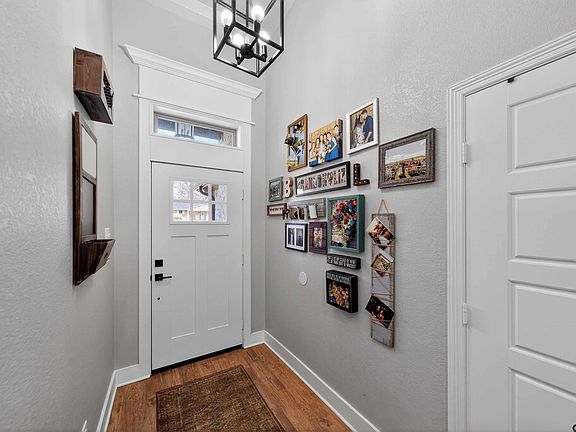 3rd image of 13509 Indian Dr