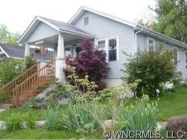 121 Wellington St, Asheville, NC 28806