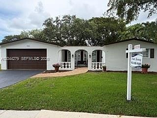 2nd image of 9301 SW 54th St