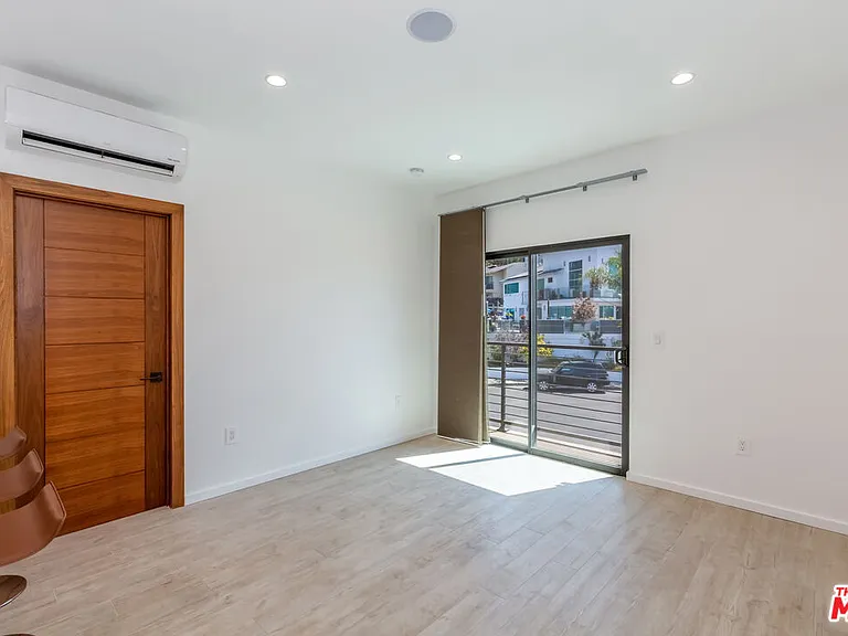 8012 Zeus Dr — Photo 17