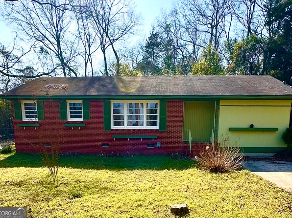 94 Lakeview Dr, Roberta, GA 31078