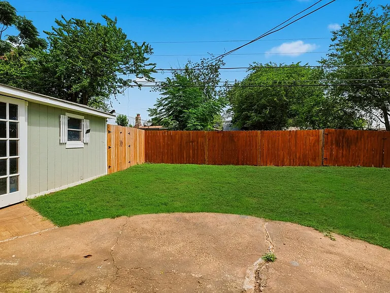 231 Cicero Dr — Photo 27