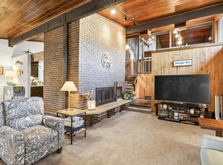 10240 Chicago Cir, Bloomington, MN 55420