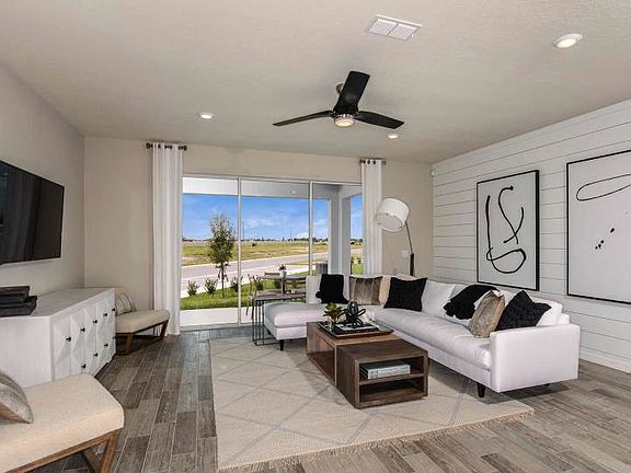 Spacious Gathering Room Lanai