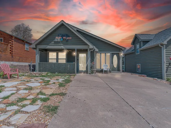 158 Bears Paw Way, Hollister, MO 65672
