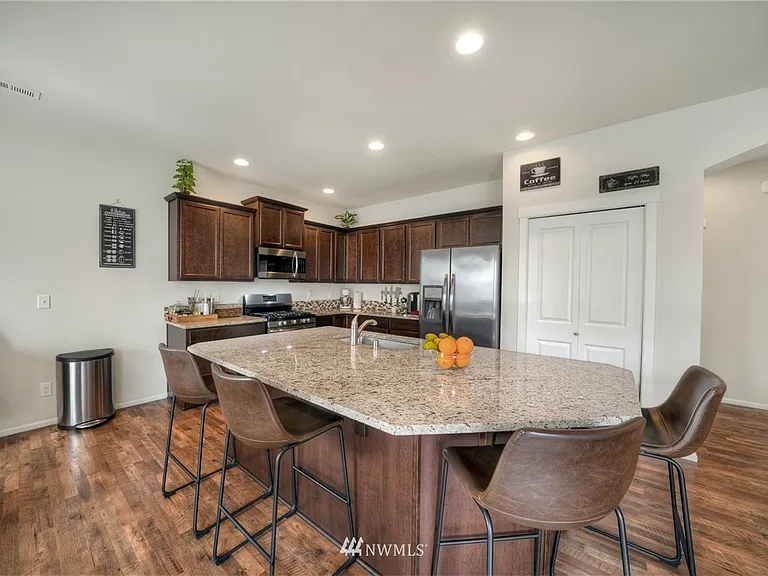 19017 110th Avenue Ct E — Photo 6