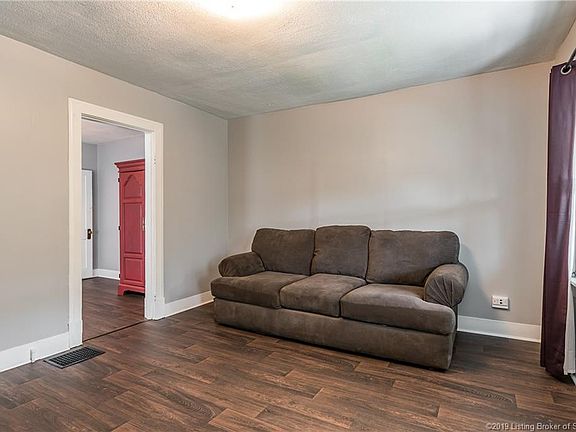 5th image of 3119 W Jefferson St