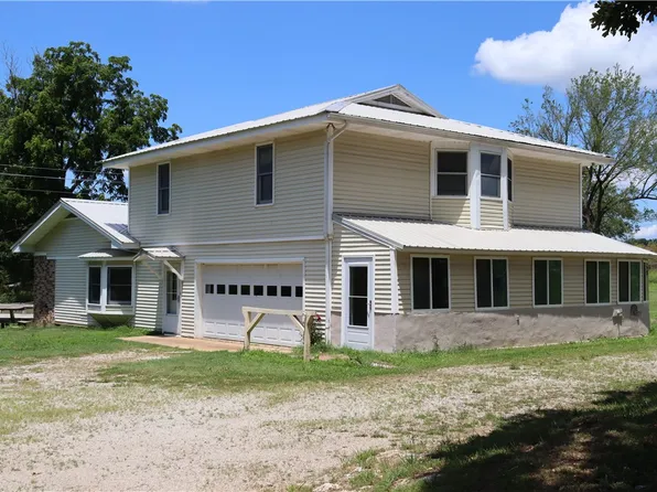 52 County Road 330, Berryville, AR 72616