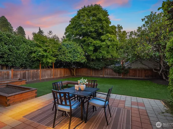 4319 NE 44th Street, Seattle, WA 98105