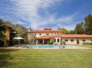 8925 SW 67th Ave, Pinecrest, FL 33156