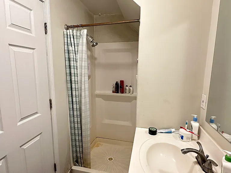 12 Wensley St #3R — Photo 28
