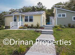 15 Sunrise Dr, Cape Elizabeth, ME 04107