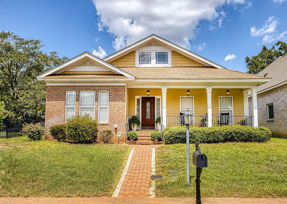 1st image of 217 Royale Orleans Ct