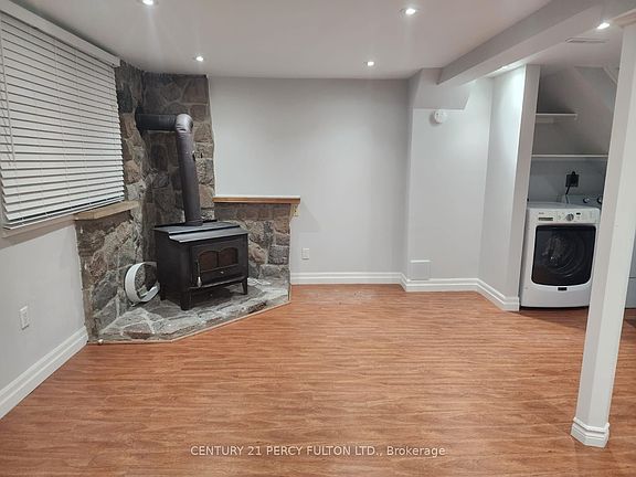 3rd image of 38 Palmer Dr