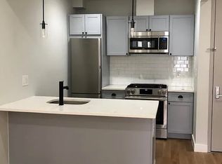 245 Schaefer St APT 2C, Brooklyn, NY 11207