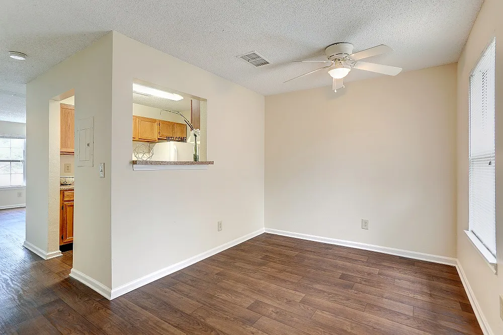 Terrace Park Apartments — Photo 3