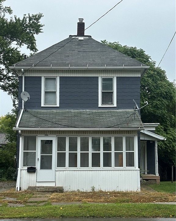 1st image of 1403 Cottage St