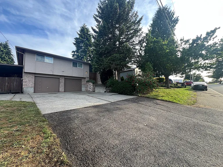 10927 SE 186th St — Photo 13