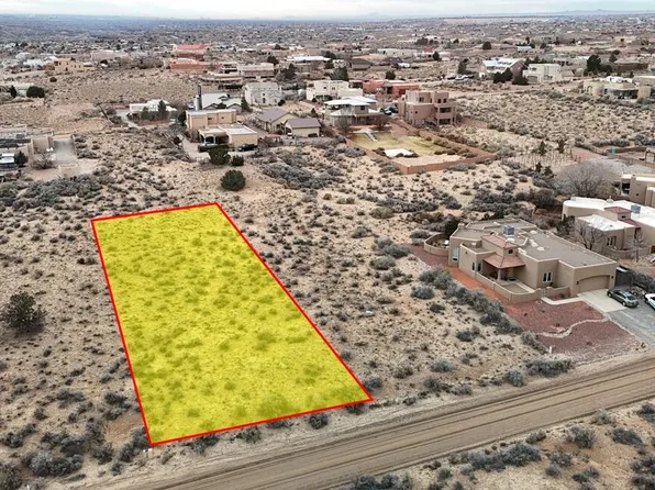 6820 Vatapa Rd NE, Rio Rancho, NM 87144