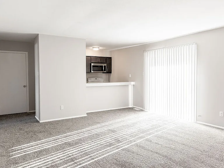 Townway Place Apartments — Photo 8