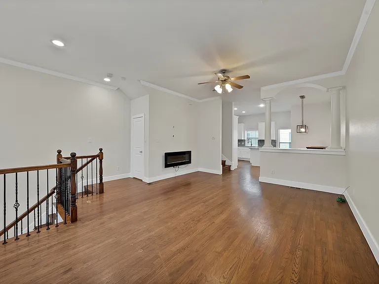 4117 Lafayette St — Photo 9