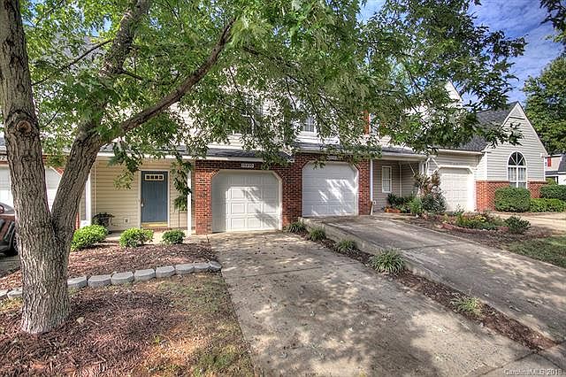 1st image of 10210 University Park Ln