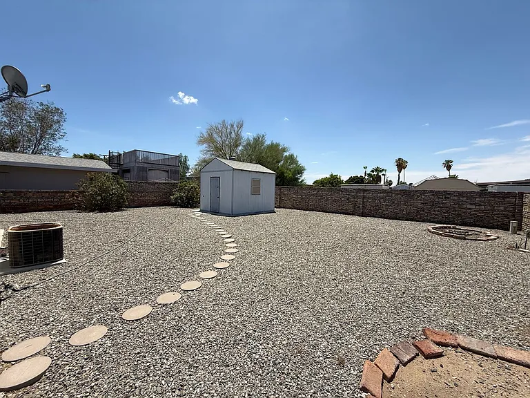 13231 E 38th Pl — Photo 6
