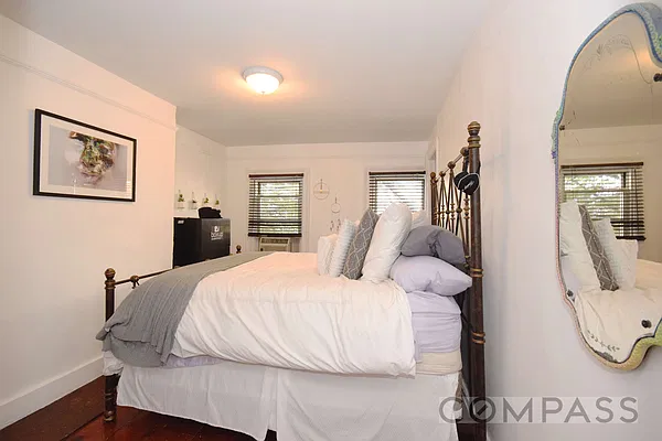 Rented by Compass | media 13