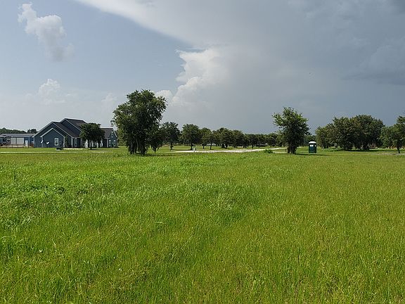 5th image of 321 Alysheba Ct