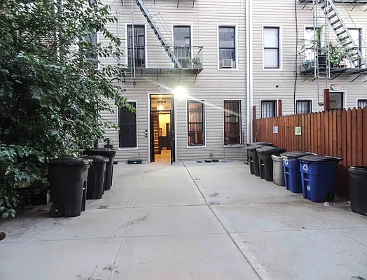 Rented by Urban Pads | media 47