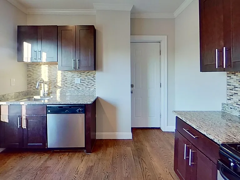2971 Washington St #3 — Photo 1