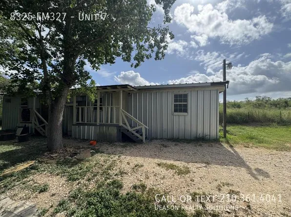 8325 Fm 327 #7, Elmendorf, TX 78112