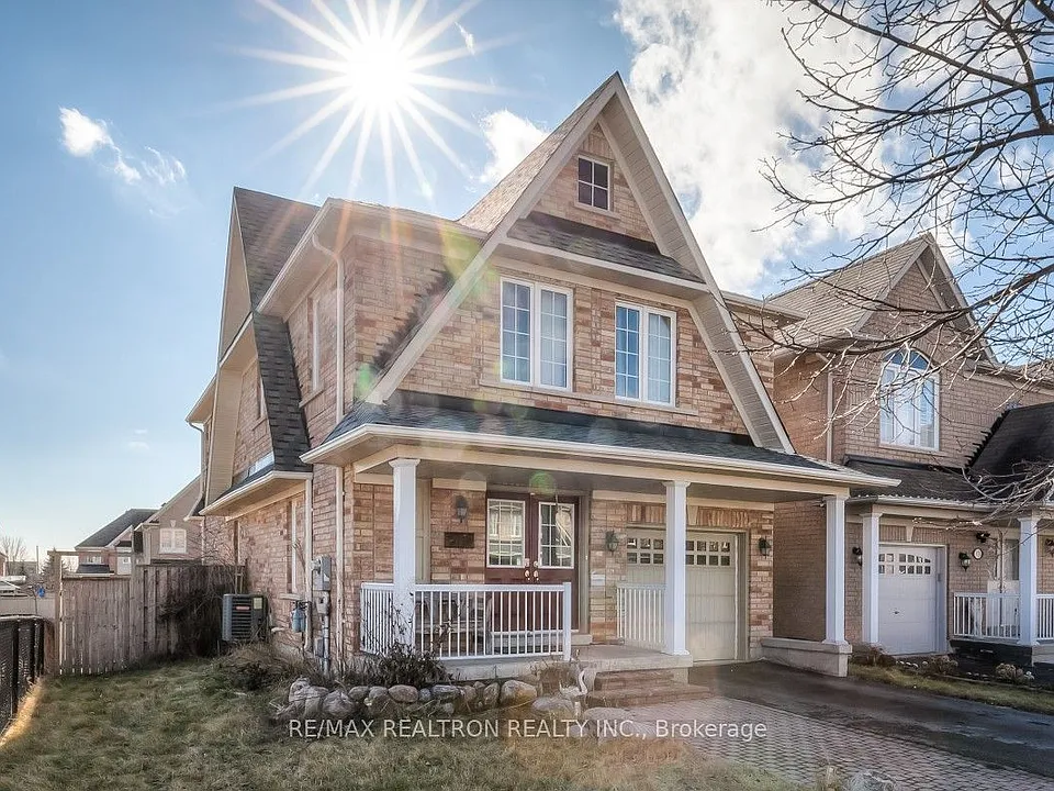 41 Oceanpearl Cres N