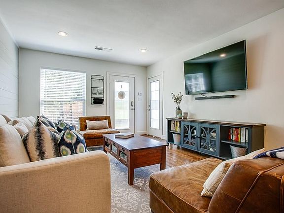 5th image of 7306 Coronado Ave