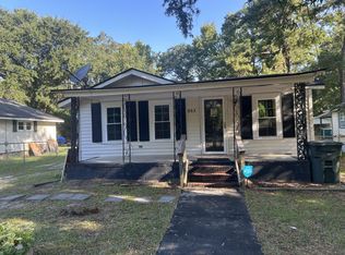 953 Dixie St, Florence, SC 29501