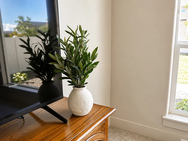 8376 W Brooks Dr — Photo 3
