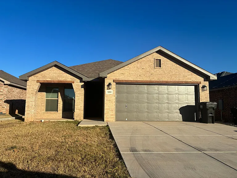 3208 Corpus Ave — Photo 1