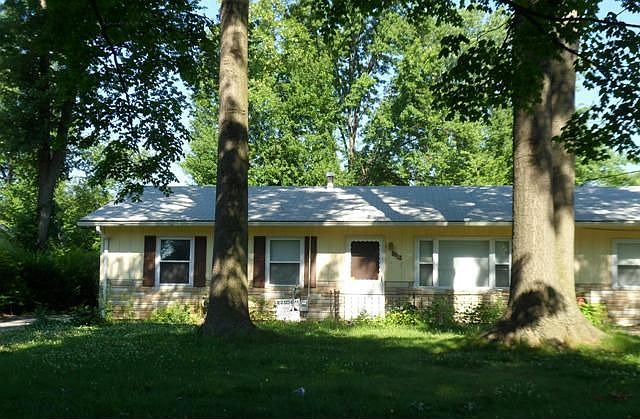1st image of 9913 Ponder Ln