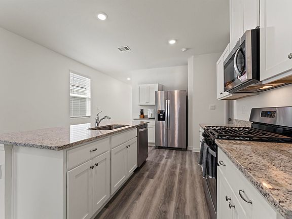 3rd image of 8021 Derick Ave