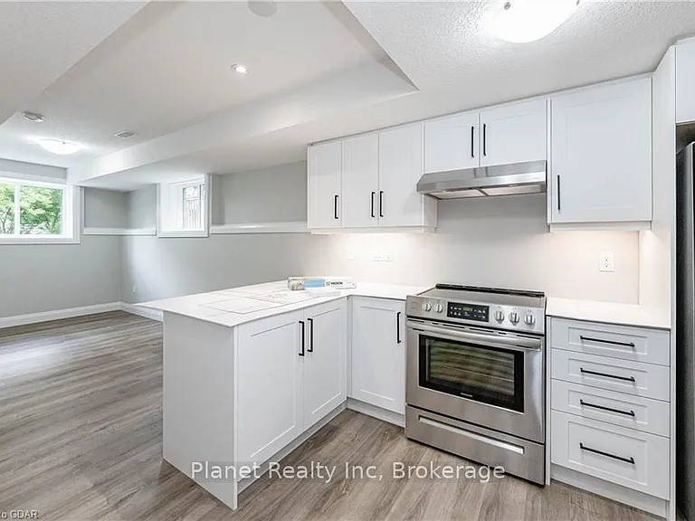 330 Exhibition St #2 — Photo 1