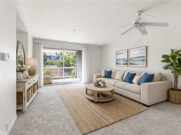 20301 Bluffside Cir #D-201, Huntington Beach, CA 92646