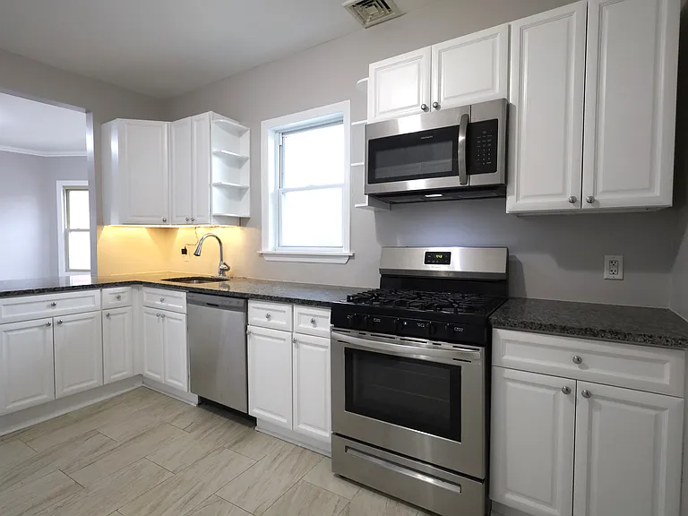 308 Millburn Ave #2 — Photo 1