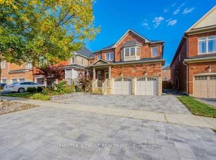 213 River Ridge Blvd, Aurora, ON L4G 7T7