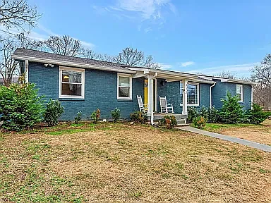 312 Rebecca St — Photo 23