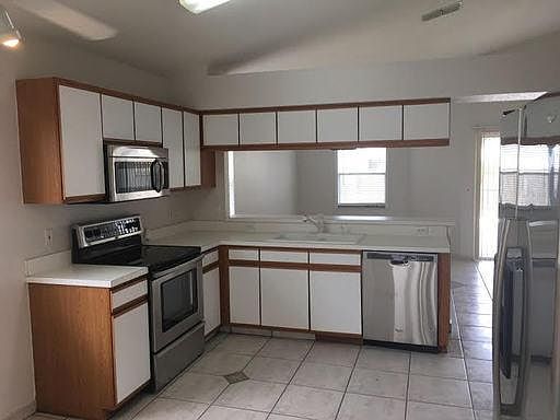 3rd image of 12229 Picket Fence Ct