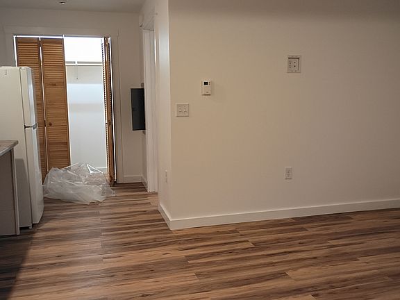 3rd image of 101 Main St #5