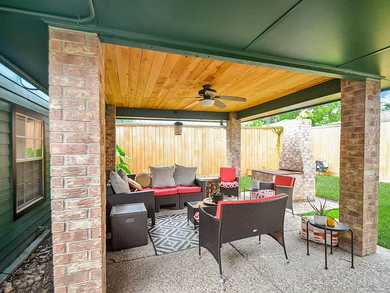 4315 Fernwood Dr — Photo 38